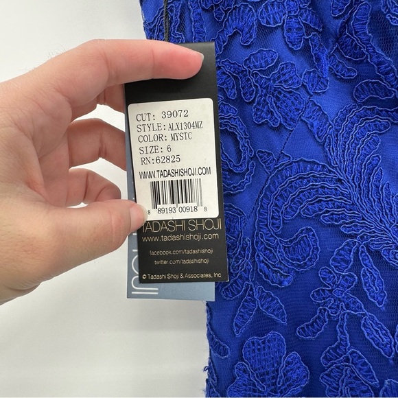 NEW Tadashi Shoji Parker Dress Elegant Blue Lace Size 6 - Picture 6 of 6